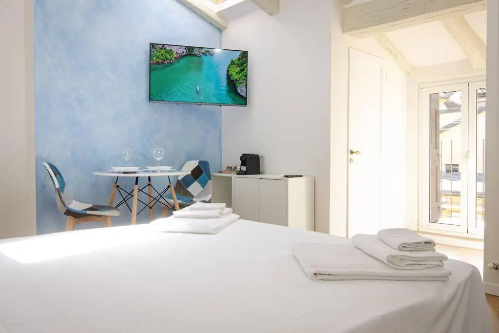 Apartment Blue Studio Bologna